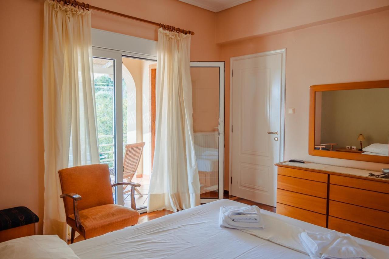 Seafront Apartment 카르파스 외부 사진